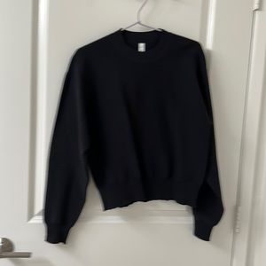 Lululemon sweater